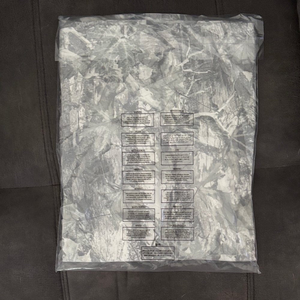 Hollister Camouflage mens T-Shirt - Picture 7 of 7